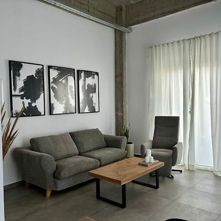 Industrial Loft Comfort Living كاندية المظهر الخارجي الصورة