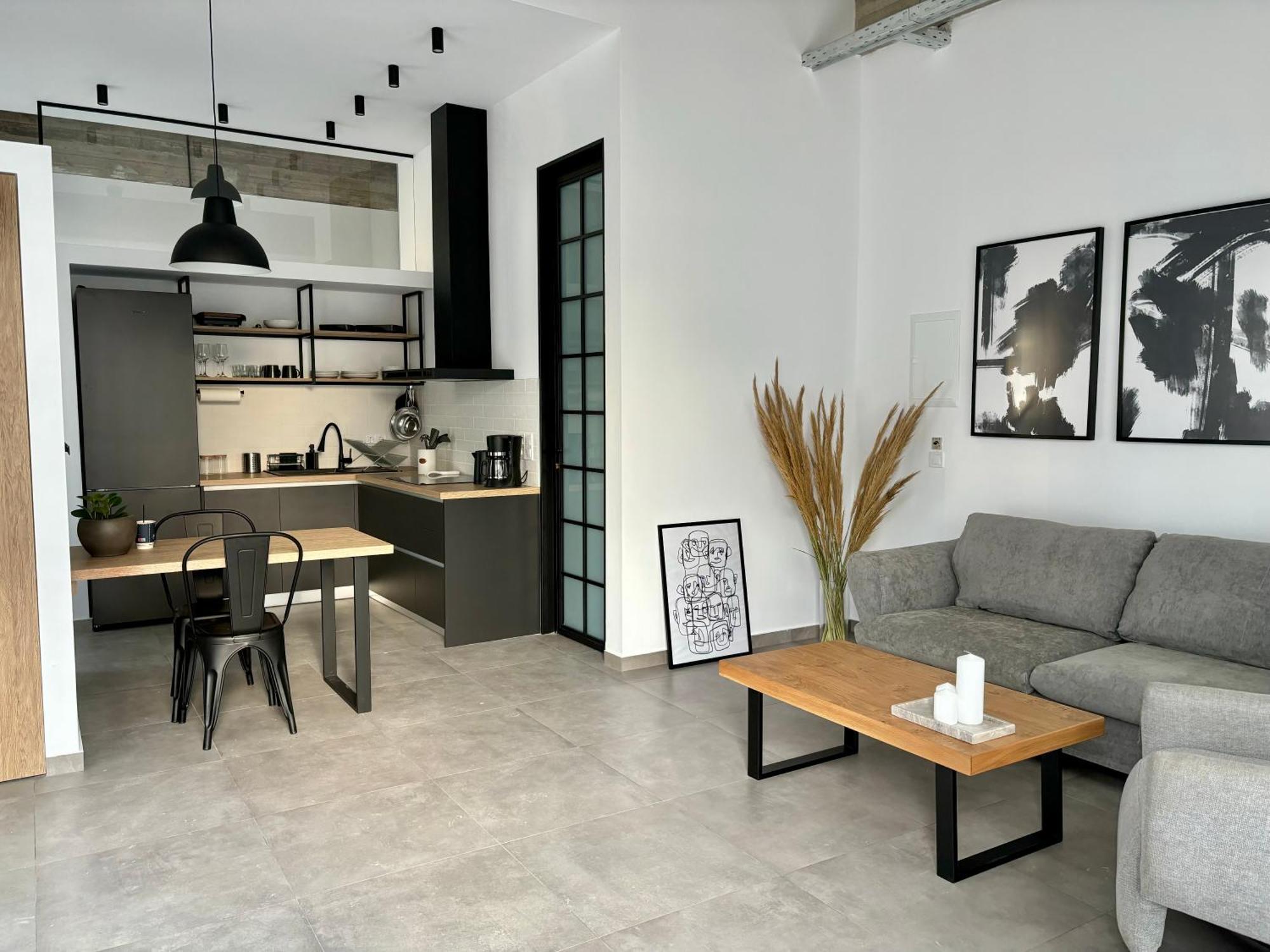 Industrial Loft Comfort Living كاندية المظهر الخارجي الصورة