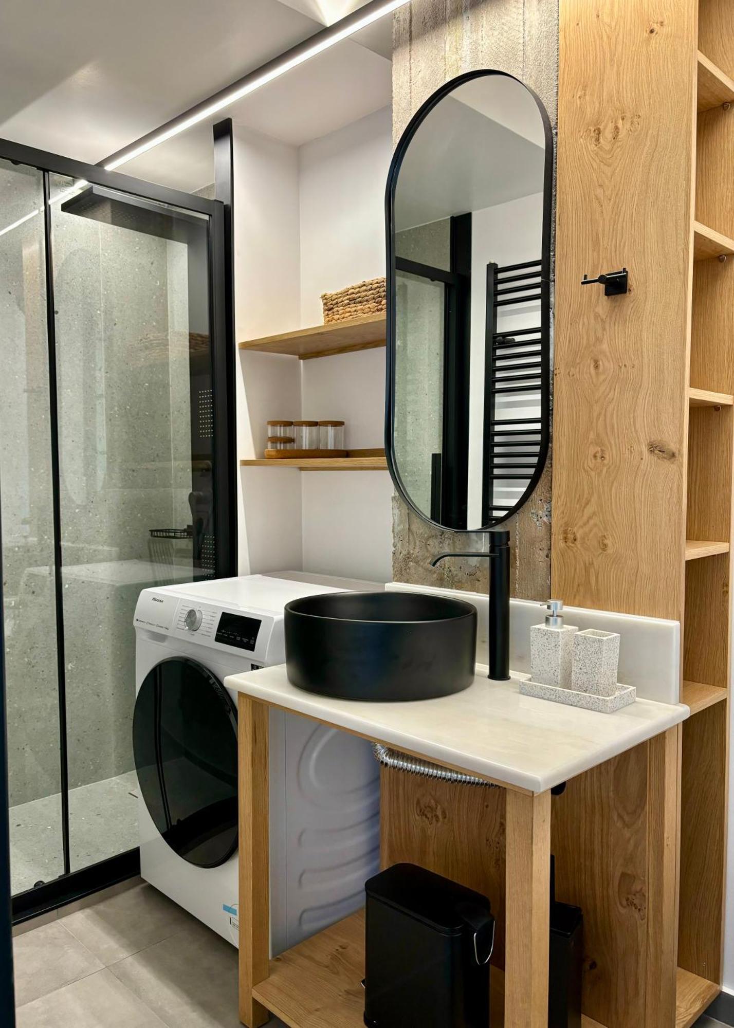 Industrial Loft Comfort Living كاندية المظهر الخارجي الصورة